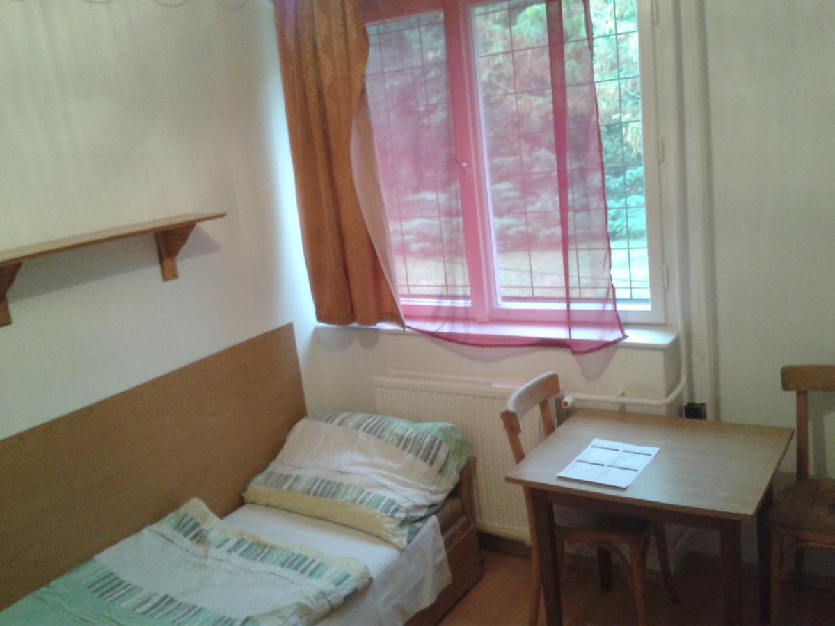 Pension szálló és Kemping Kecskemét Extérieur photo